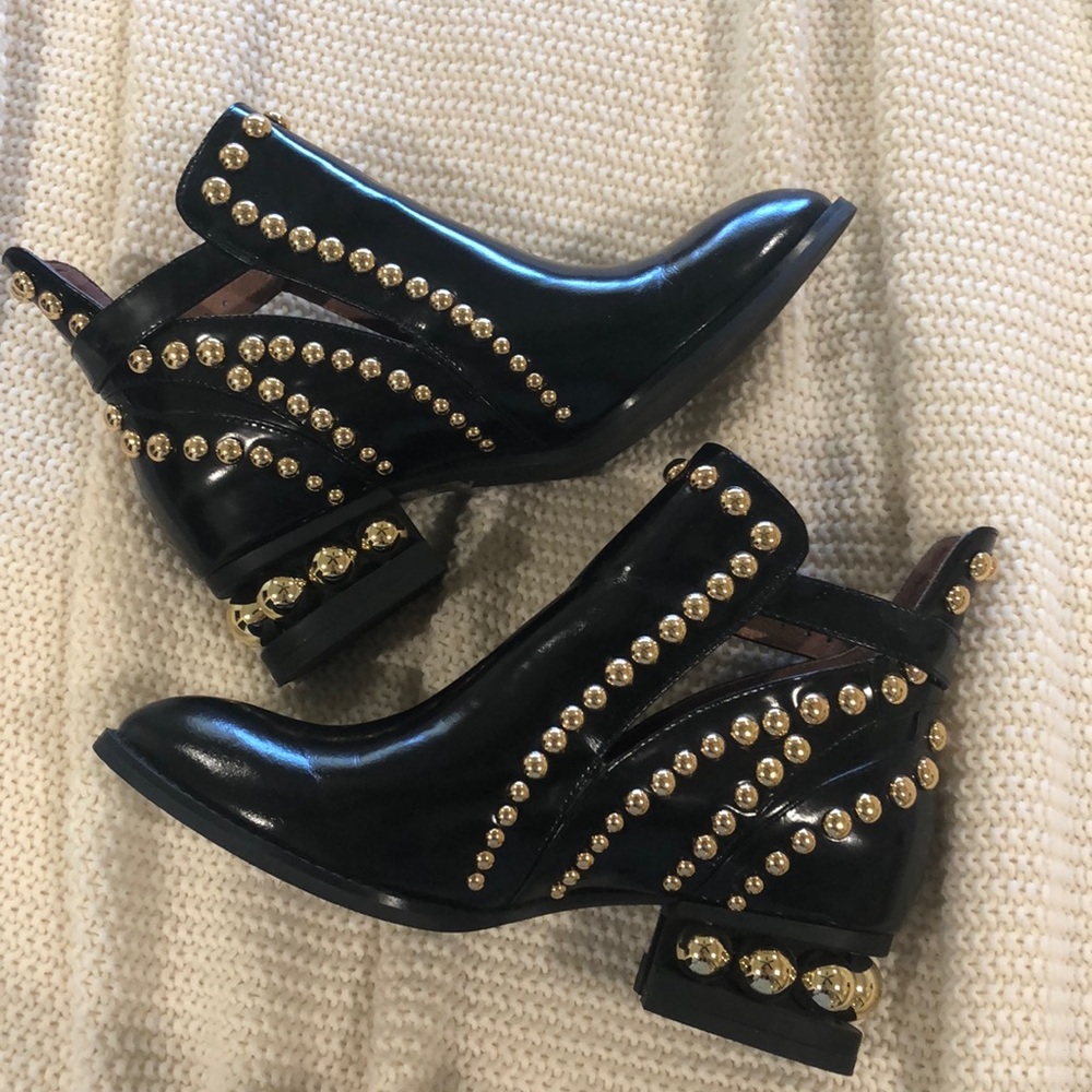 JEFFREY CAMPBELL RYLANCE BOOTIE SIZE 7.5